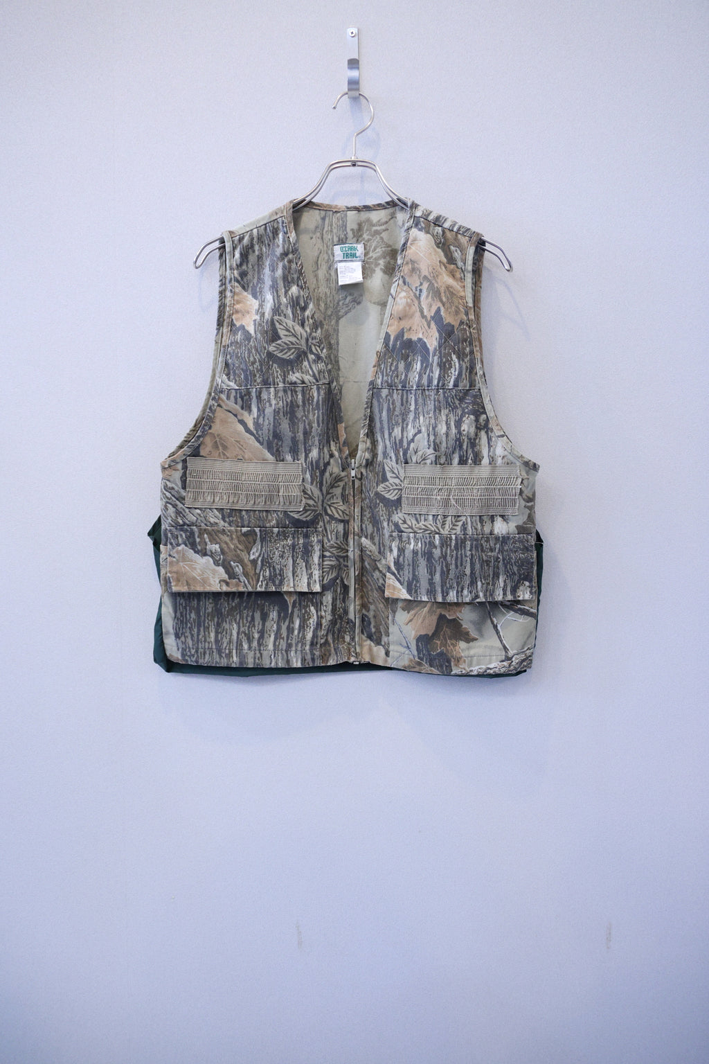 Tree Camo Hunting Vest [USED]