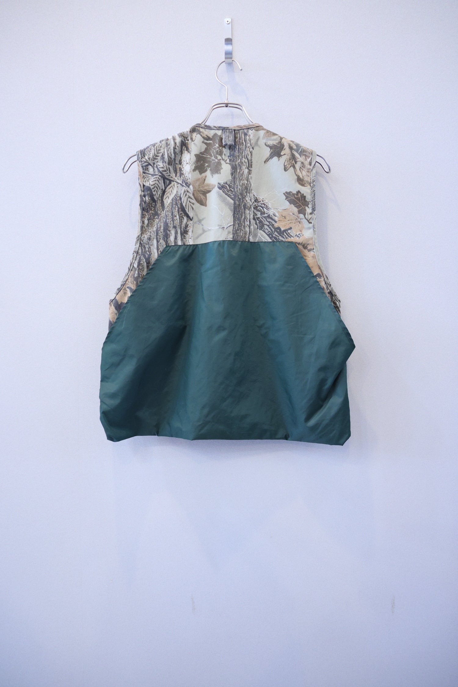 Tree Camo Hunting Vest [USED]