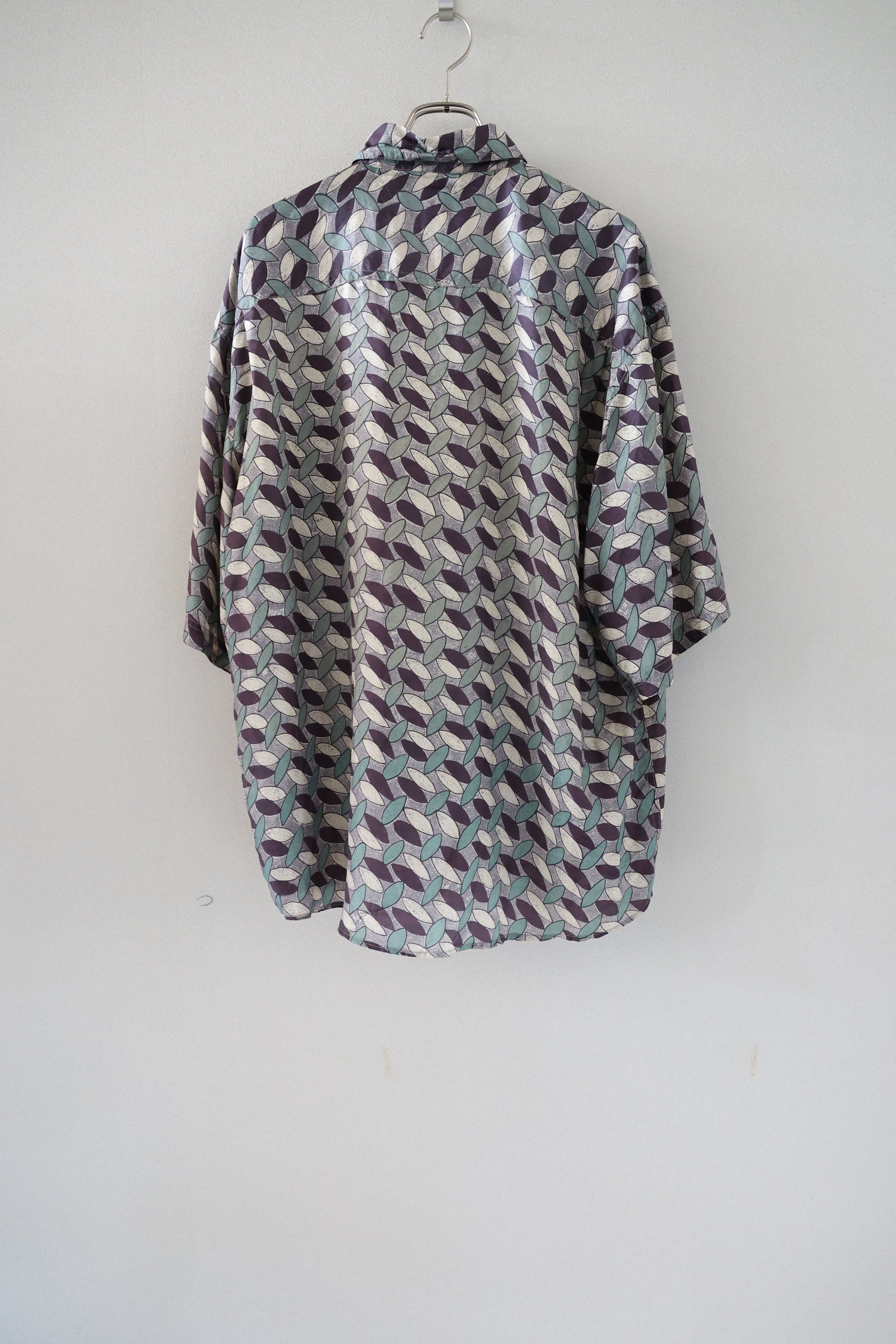 Silk Design Pattern Shirts S/S [USED]