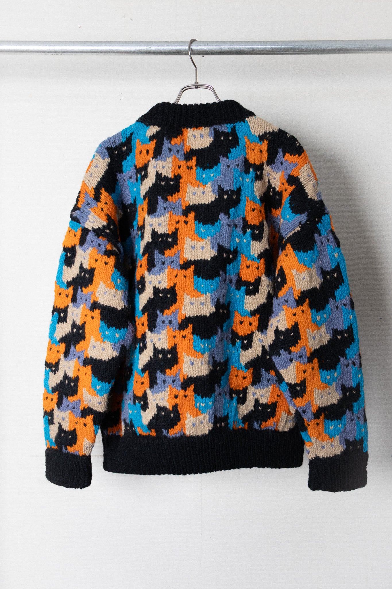 Knit MA1-Cats