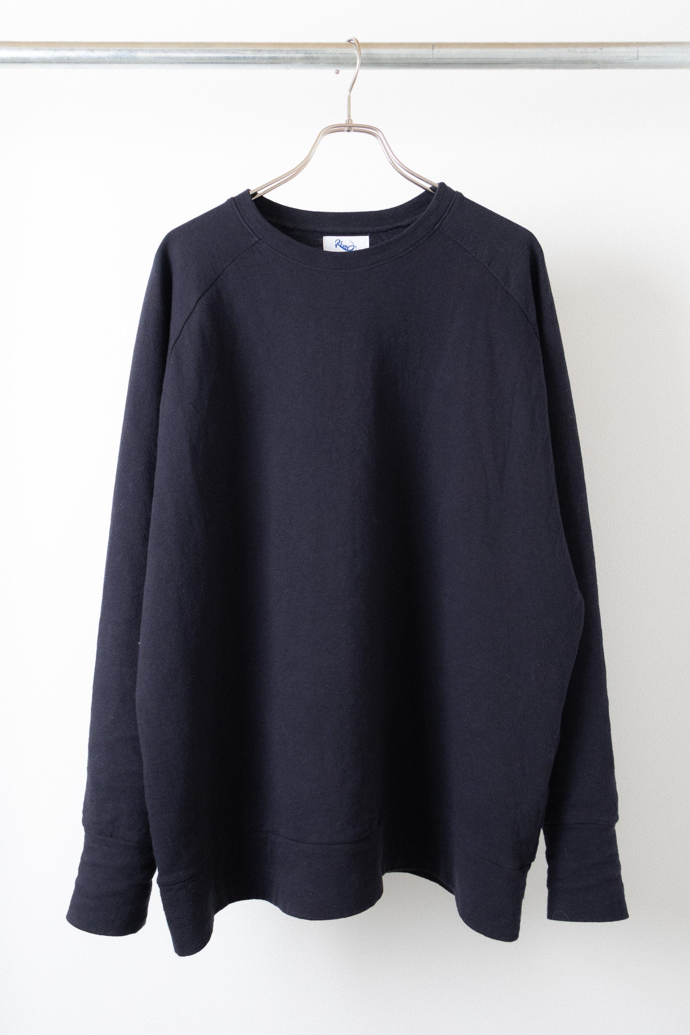 [River] Crew Neck "悪魔のネイビー"