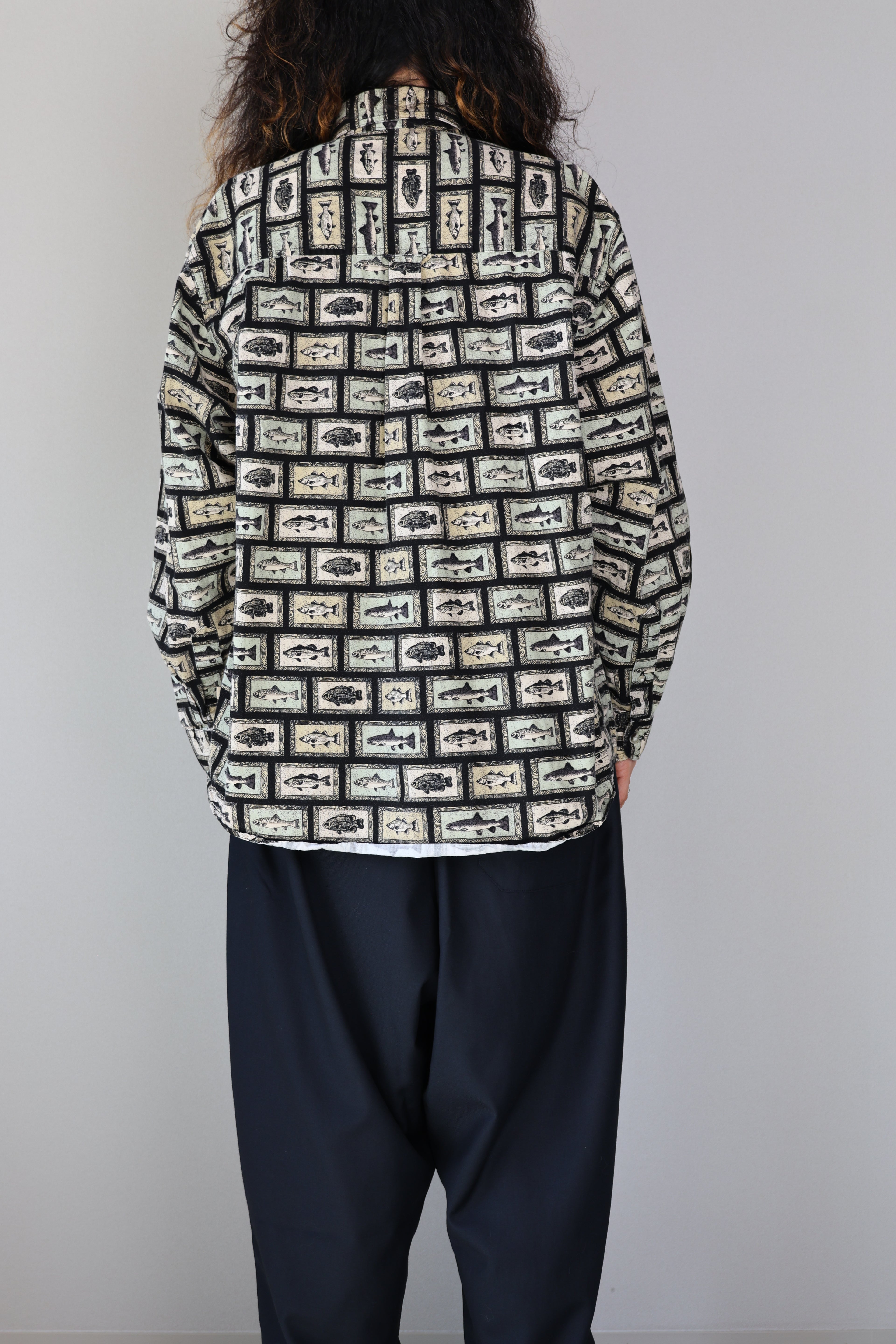 Fish Patterned Shirts S/S [USED]