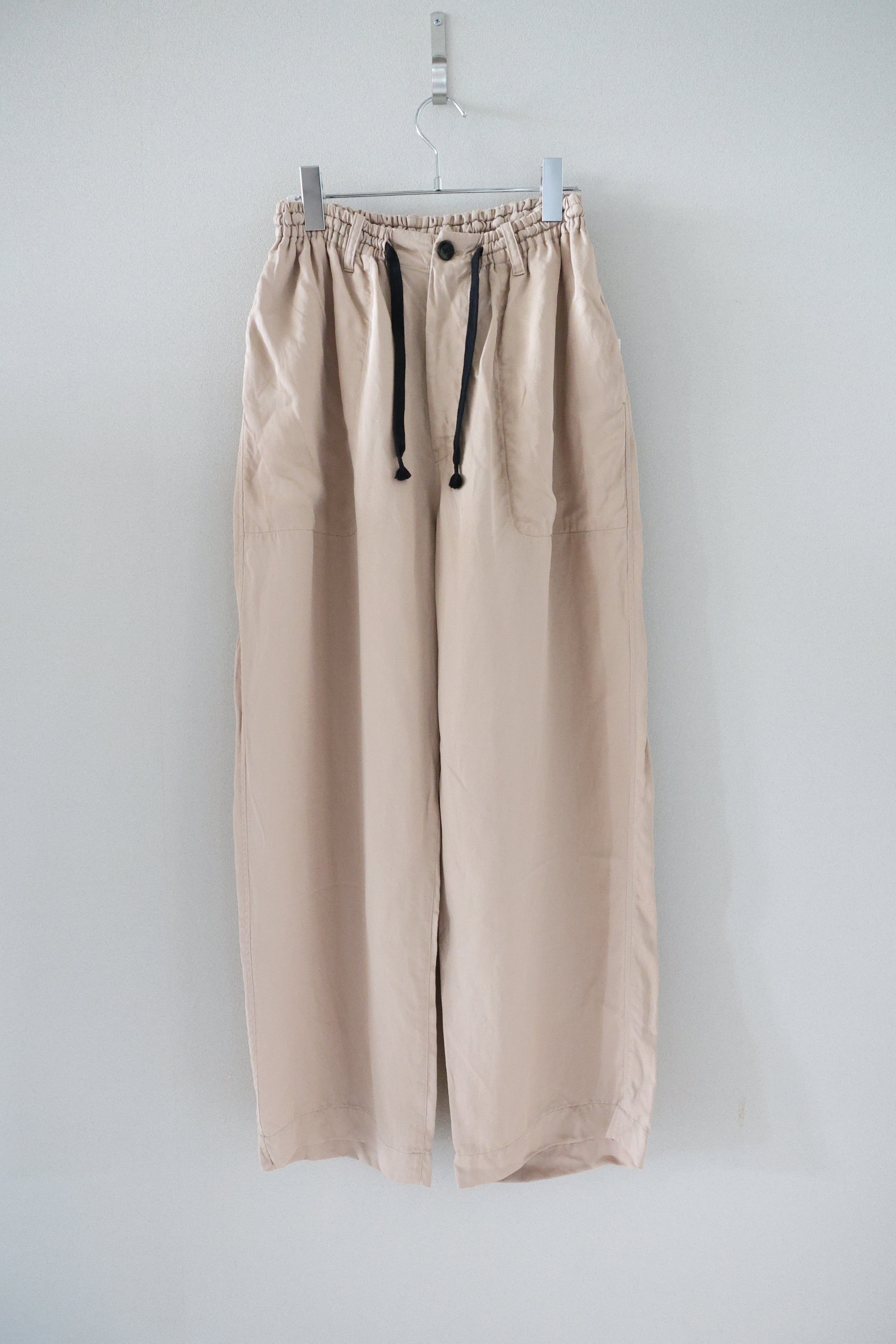 [River] SET UP PANTS -BEIGE-