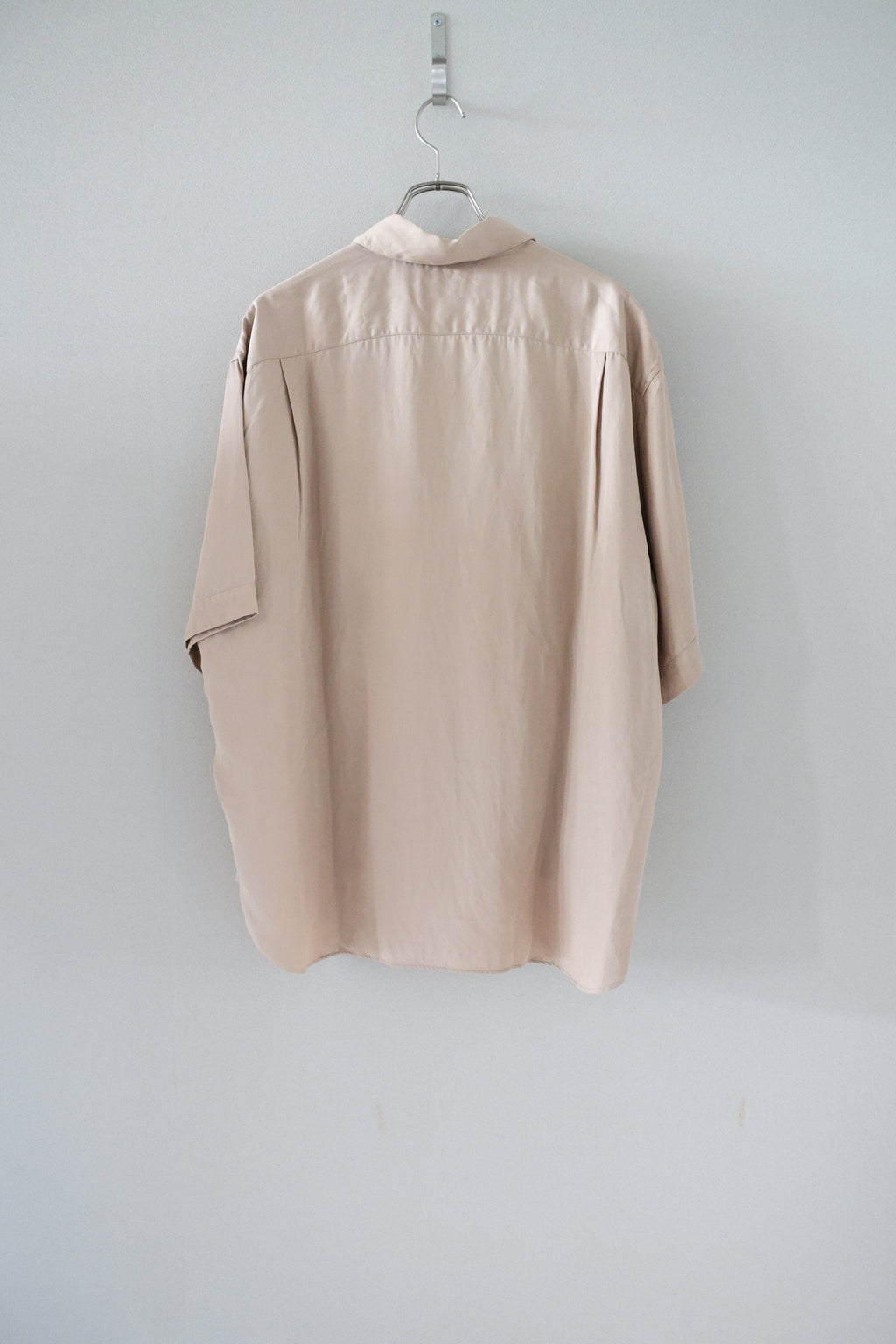 [River] PLAIN SHIRT S/S -BEIGE-