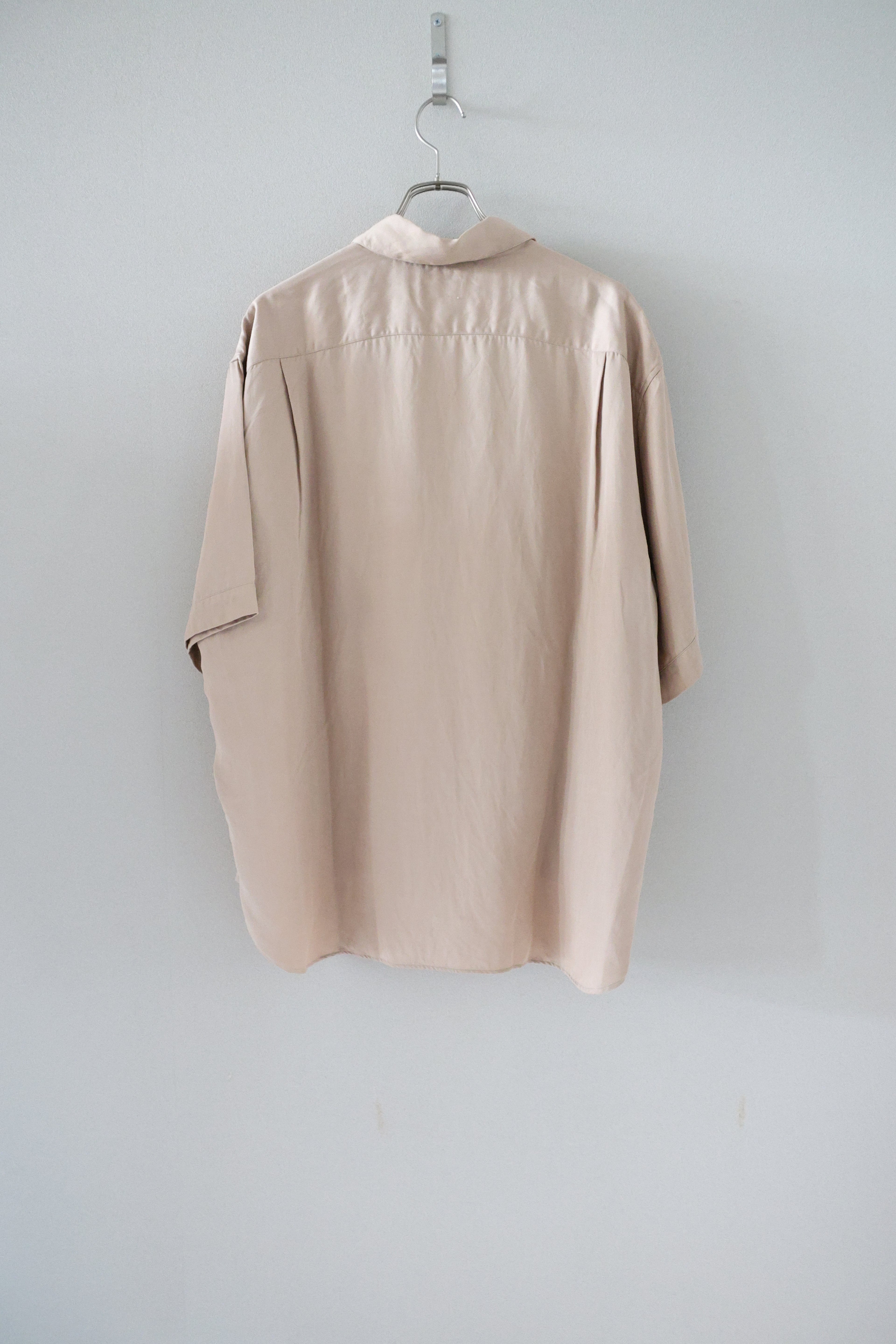 [River] PLAIN SHIRT S/S -BEIGE-