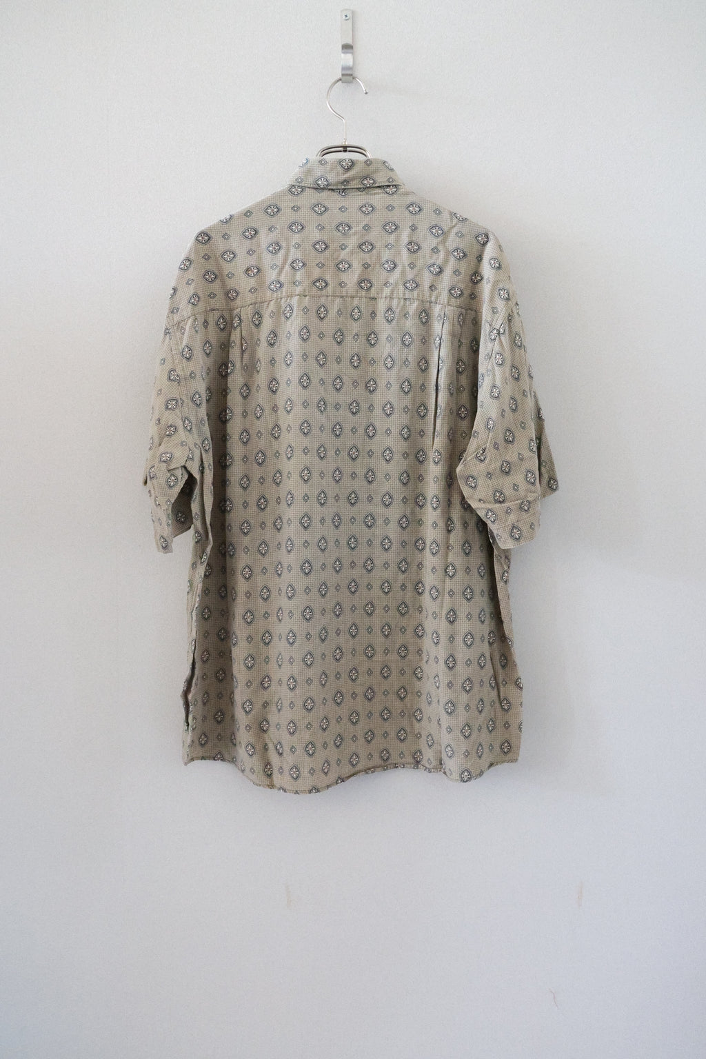 [Claiborne] Rayon Patterned Shirts S/S [USED]