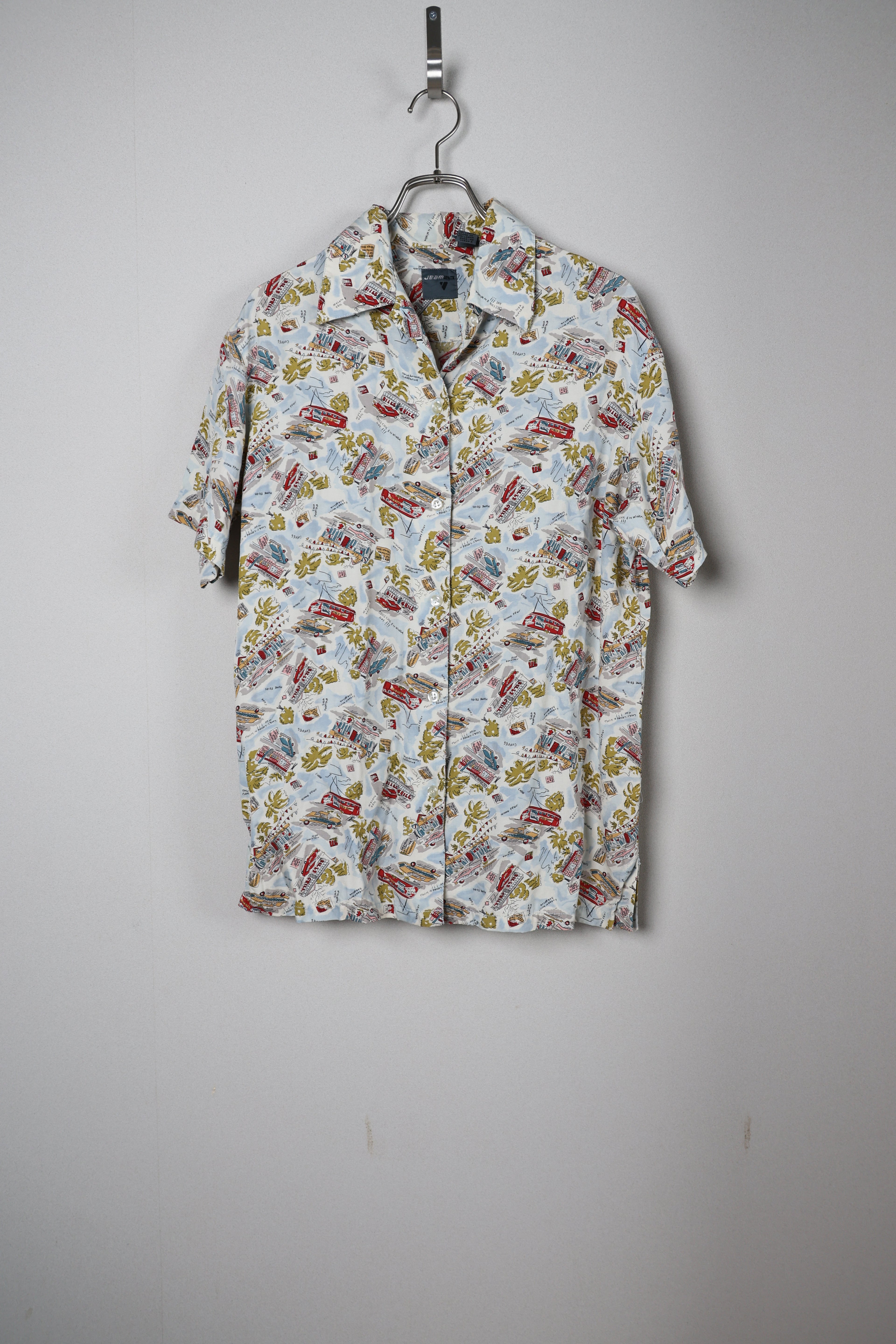[Liz WEAR] Car Print Rayon Shirts S/S [USED]