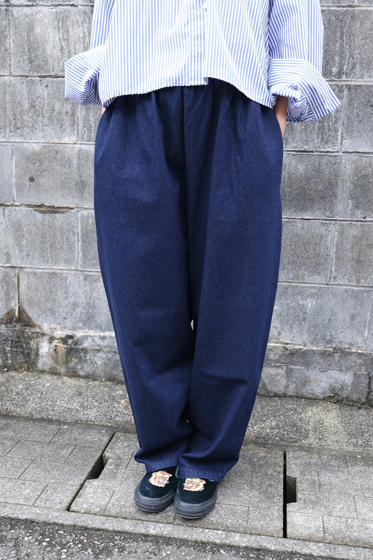[VOIRY] SUNDAY PANTS-DENIM [D-BLUE]