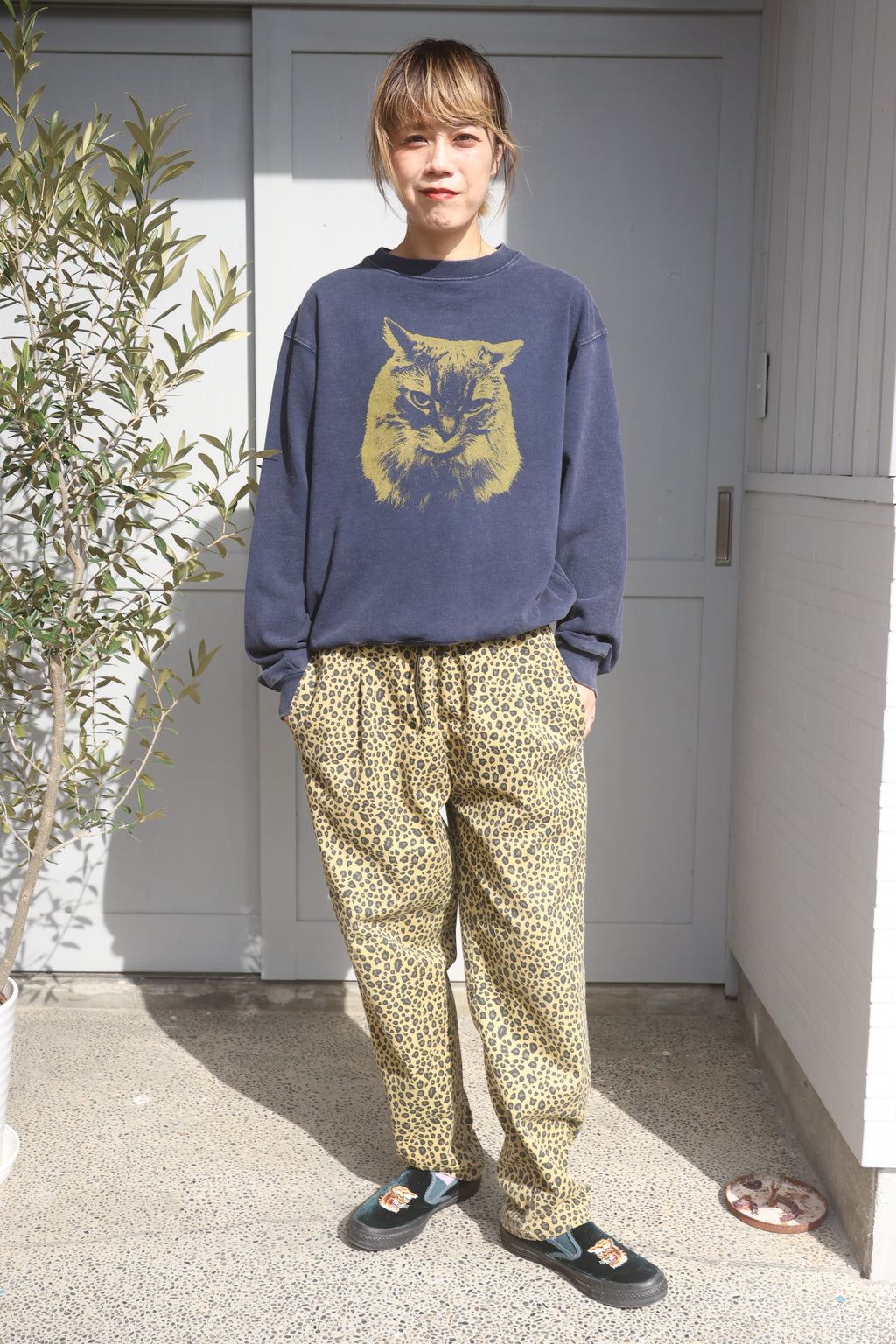 [85-Store] 8.8oz 媚びないスヌースウェット [NAVY/YELLOW]