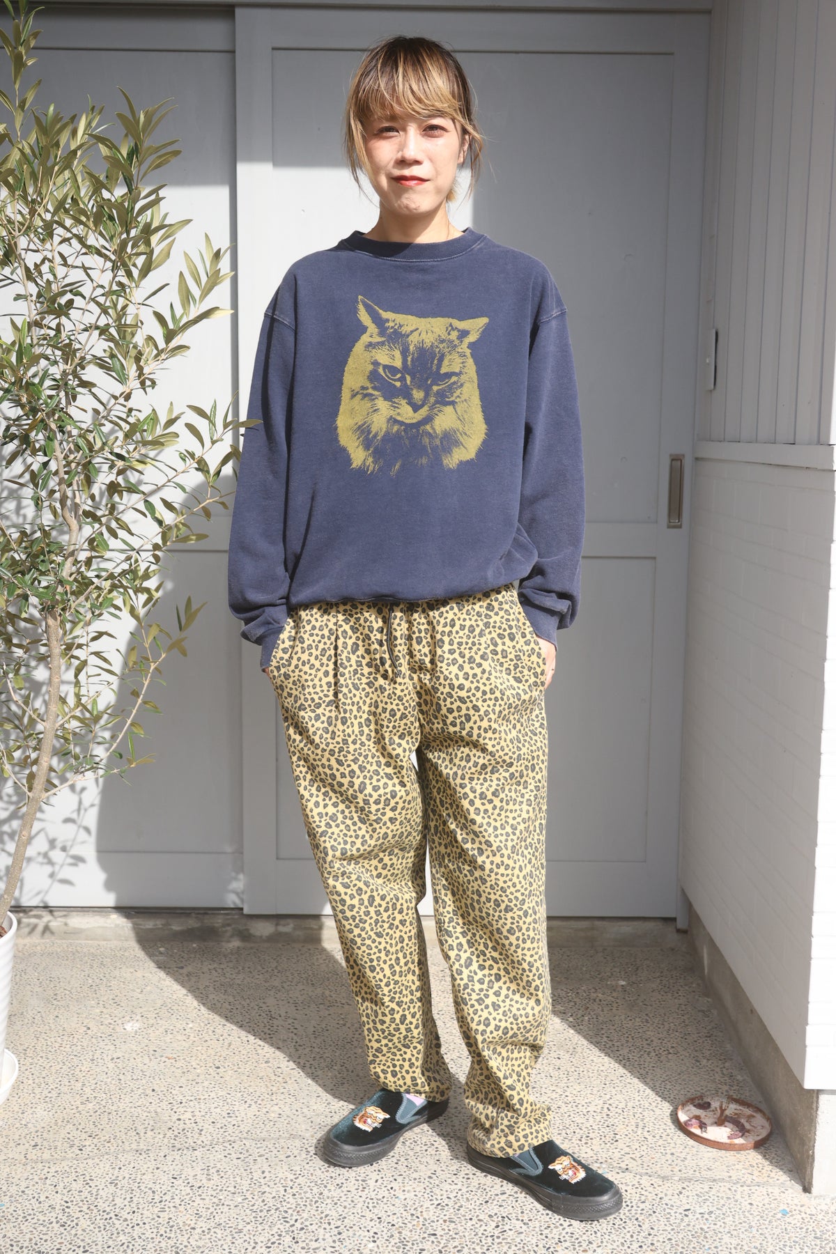 [85-Store] 8.8oz 媚びないスヌースウェット [NAVY/YELLOW]