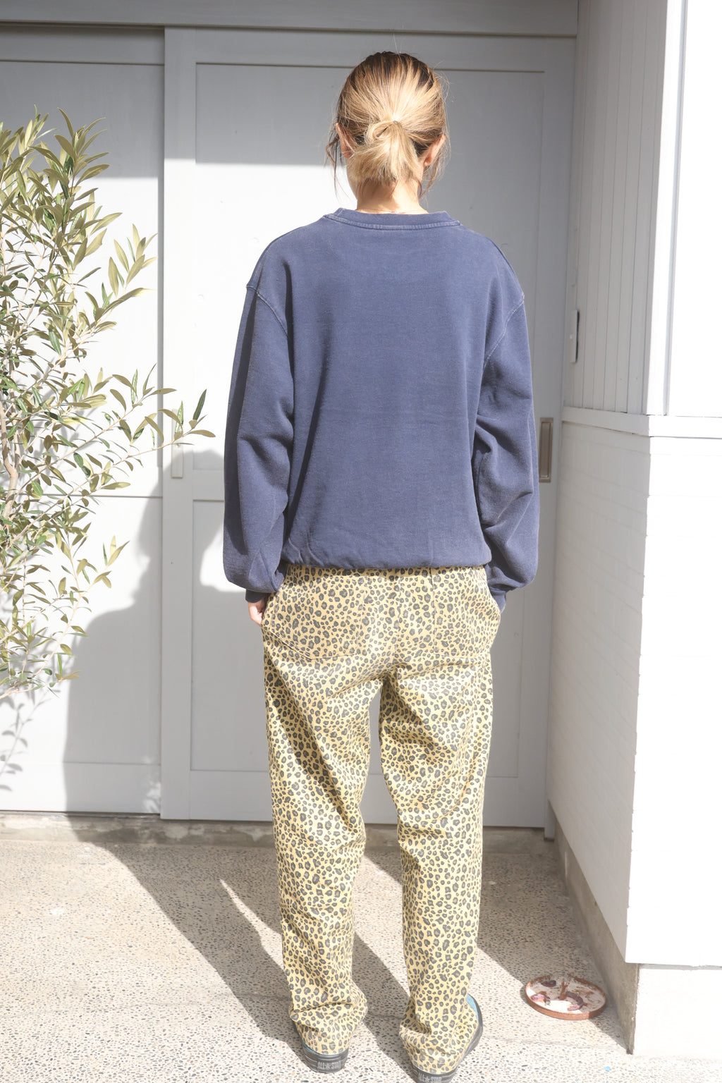 [85-Store] 8.8oz 媚びないスヌースウェット [NAVY/YELLOW]