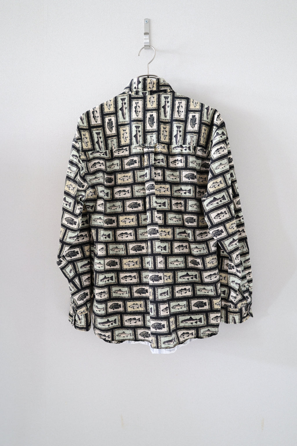 Fish Patterned Shirts S/S [USED]
