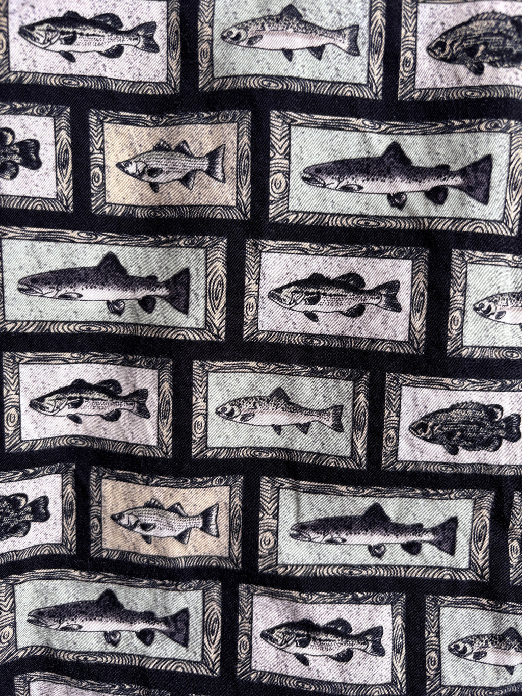 Fish Patterned Shirts S/S [USED]