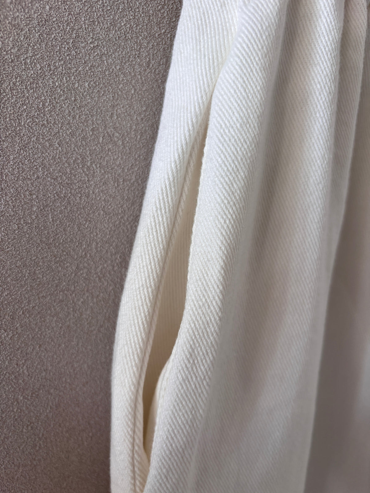 [VOIRY] SUNDAY PANTS-WHITE DENIM [WHITE]