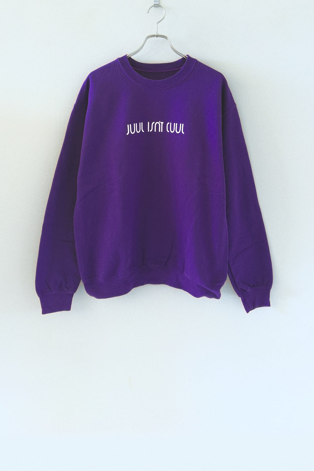 "JUUL ISN'T CUUL" Print Sweat [USED]（1枚目）