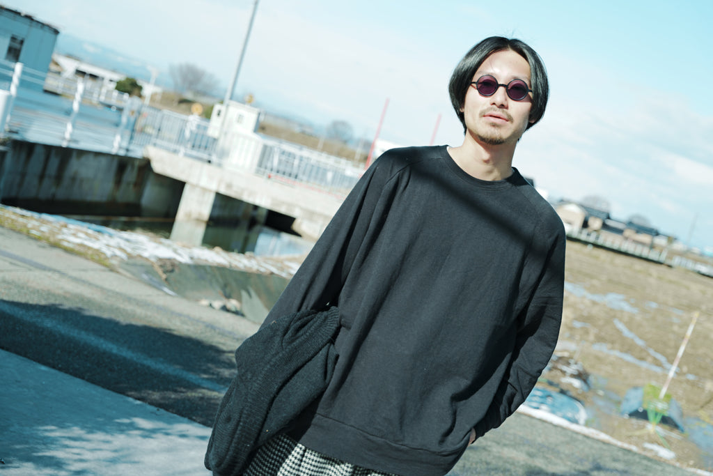 [River] Crew Neck "悪魔のネイビー"