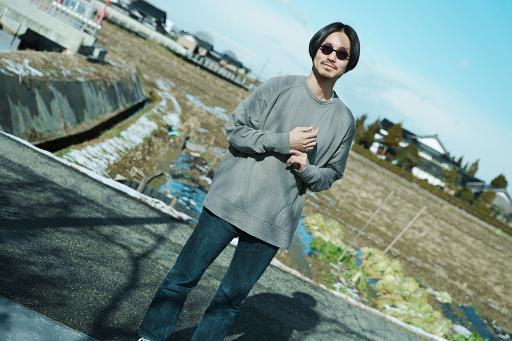 [River] Crew Neck "天使のグレー"